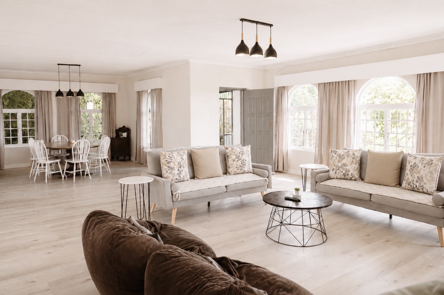 Idylla Lounge
